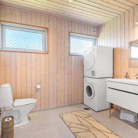 Giselle - 150m From The Sea By Interhome *